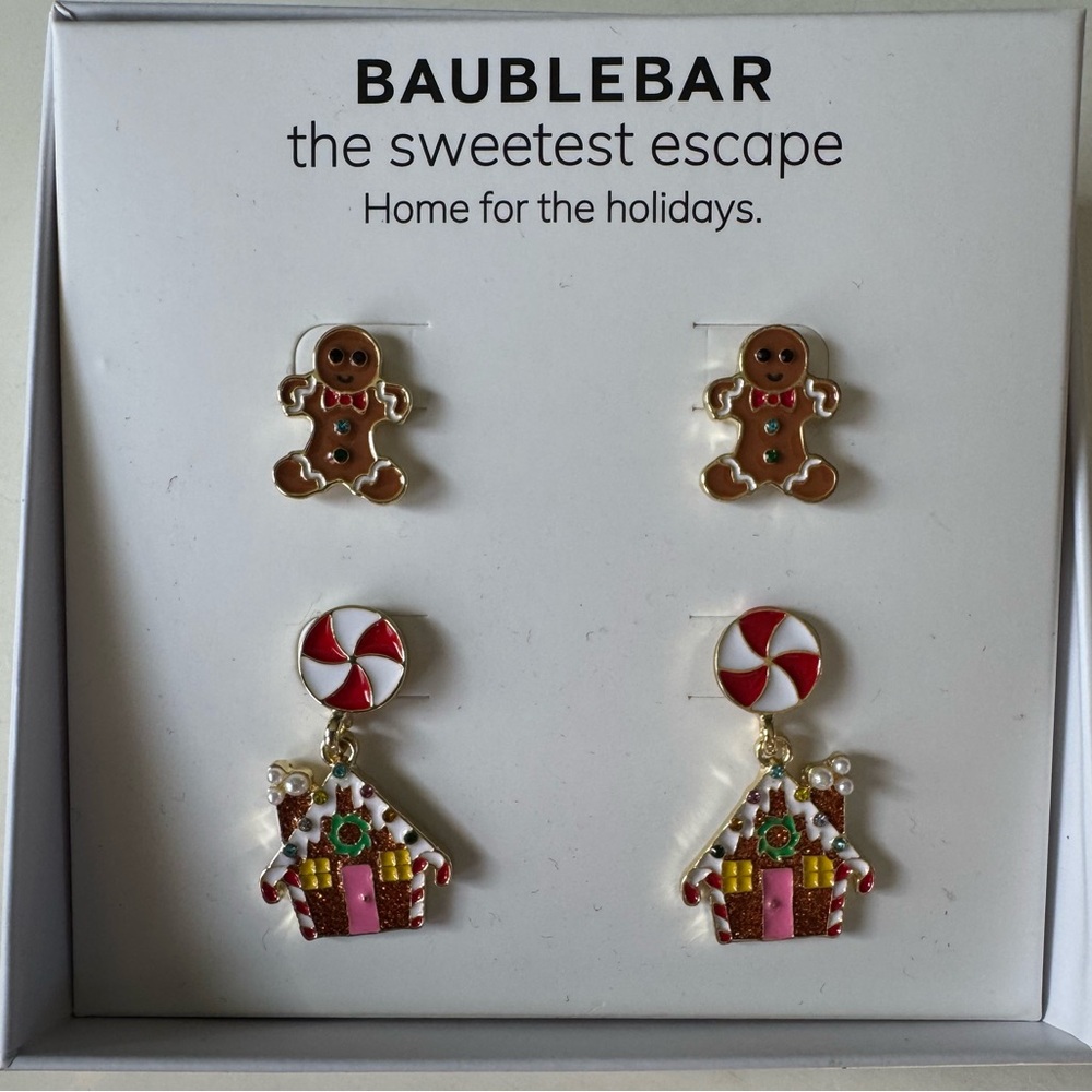 🎄NWT BaubleBar Double Set of Holiday Earrings🎄